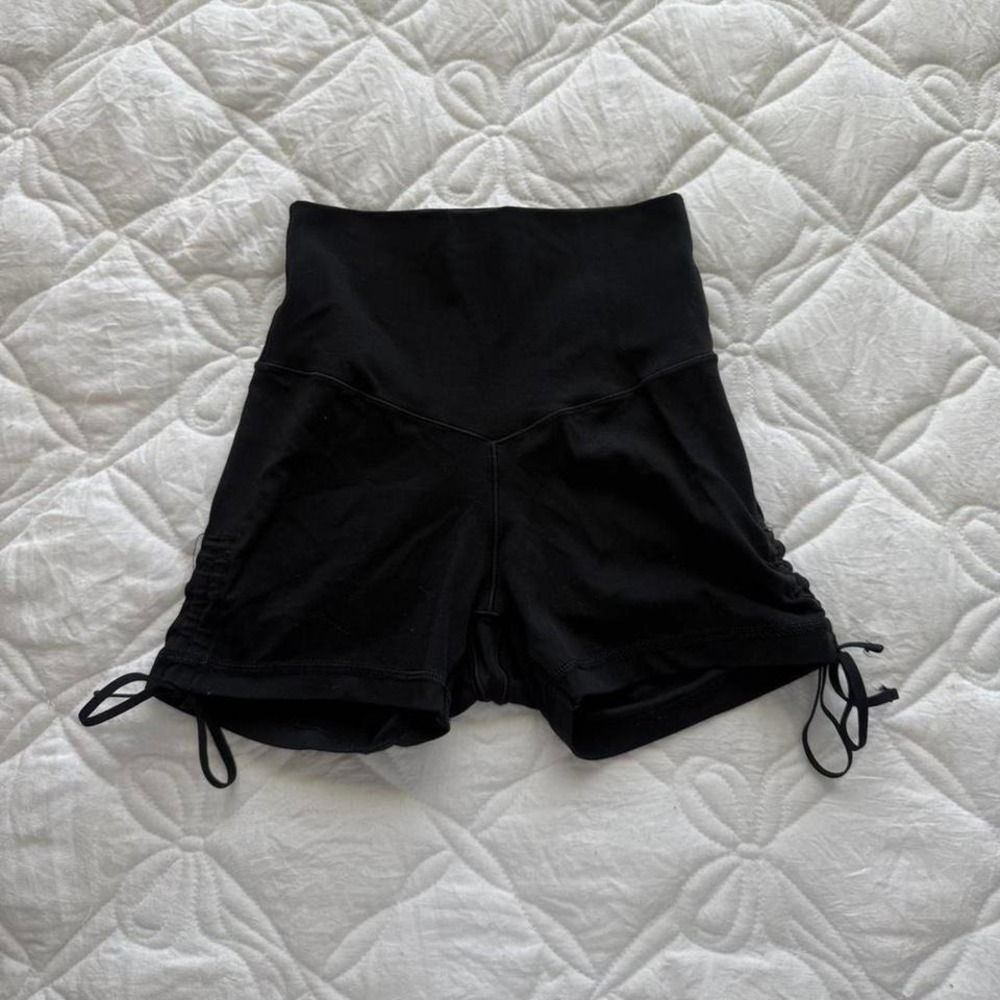 black aerie tie shorts‎